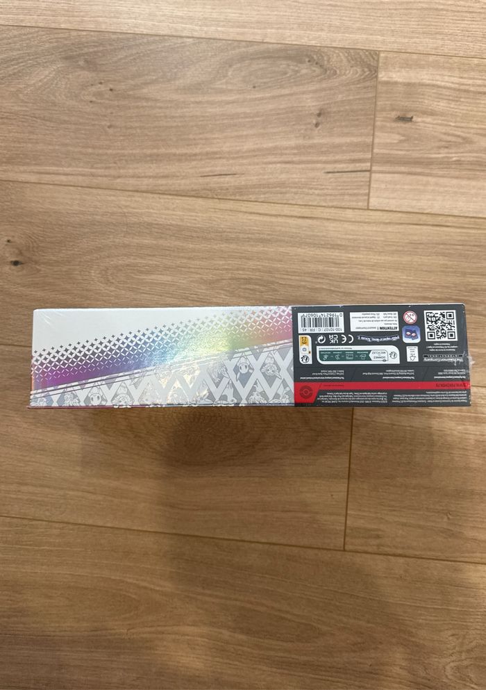 Coffret Super Premium Collection Évolutions Prismatiques - photo numéro 6