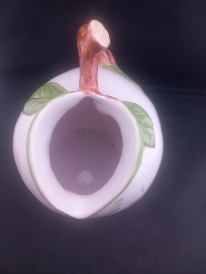 Pichet original avec fleurs 🌸 - photo numéro 2