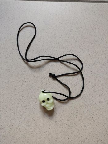 Collier tête de mort