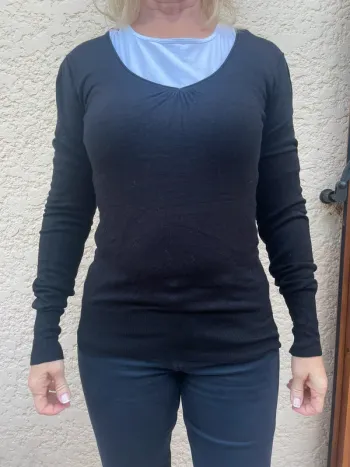 Pull noir grain de malice