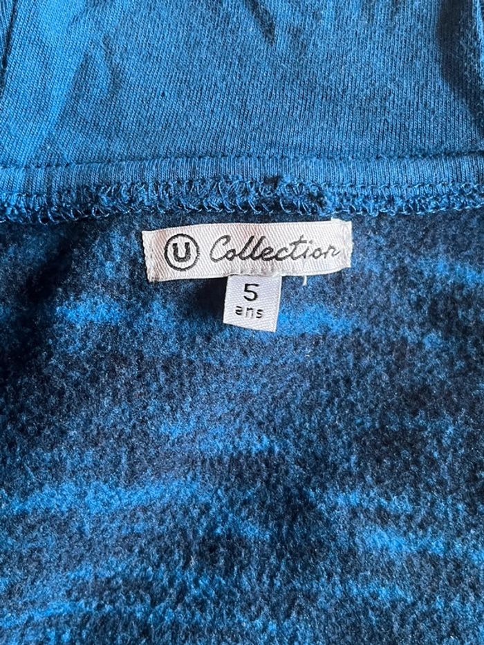 Je vend un gilet garcon 5 ans très bon état - photo numéro 4