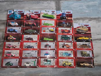 Voitures Cars Disney mattel metal neuves 5.5e piéce ,merci de lire les annonces avant tout contacte 