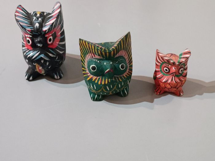 3 chouettes bois polychrome - photo numéro 3