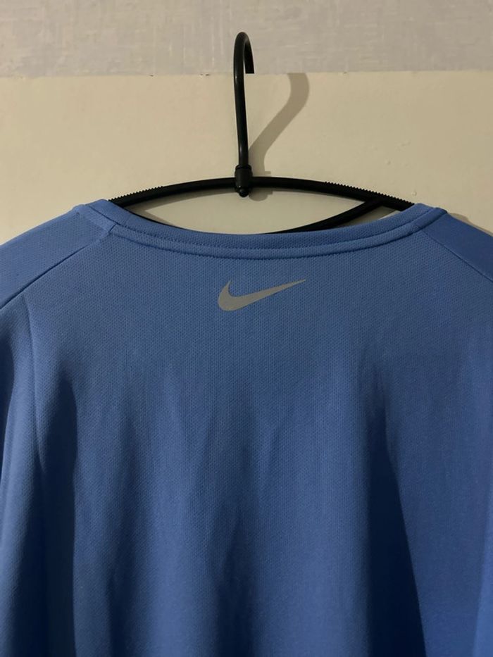 T-shirt à manches longues Nike Running bleu L - photo numéro 6