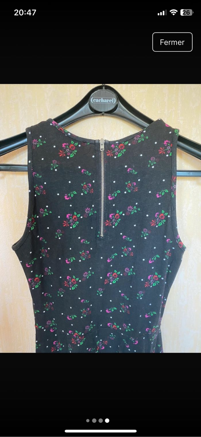 Robe patineuse fleurie - photo numéro 4
