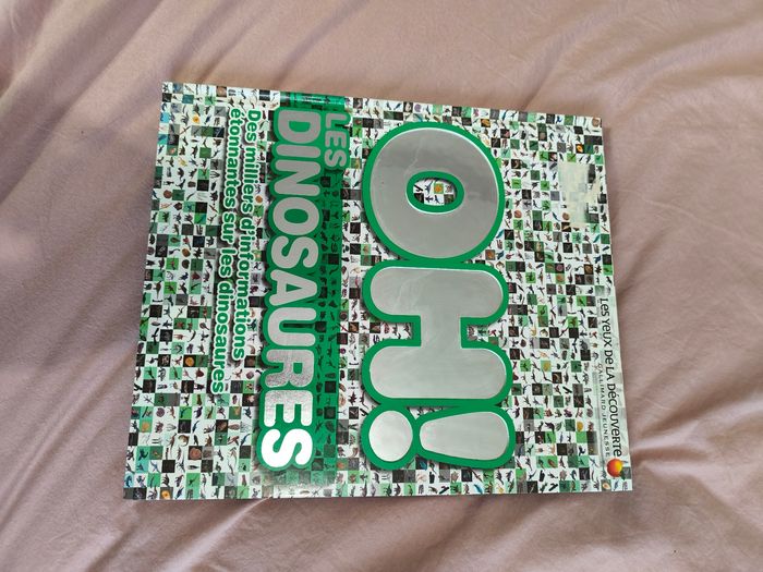 Livre sur les dinosaures
