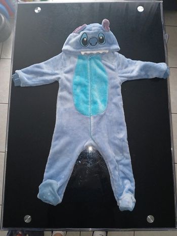 Combinaison stitch