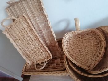 Lot de panières en osier