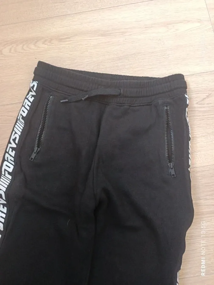 Magnifique jogging noir h&M taille 12 ans - photo numéro 2