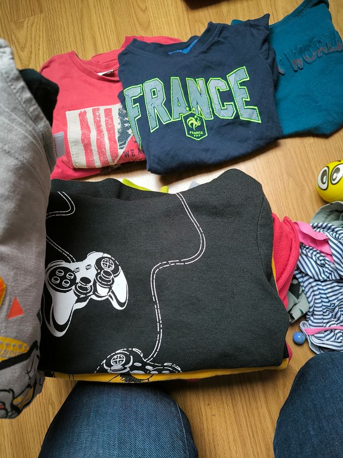 Lot de vêtements garçons - photo numéro 7