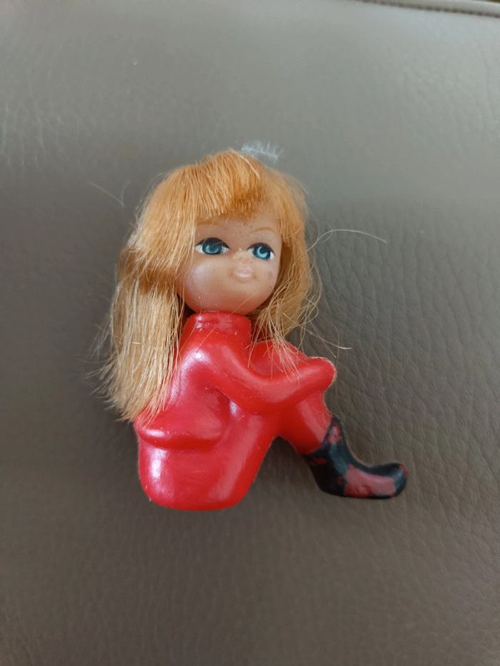 Poupée figurine
