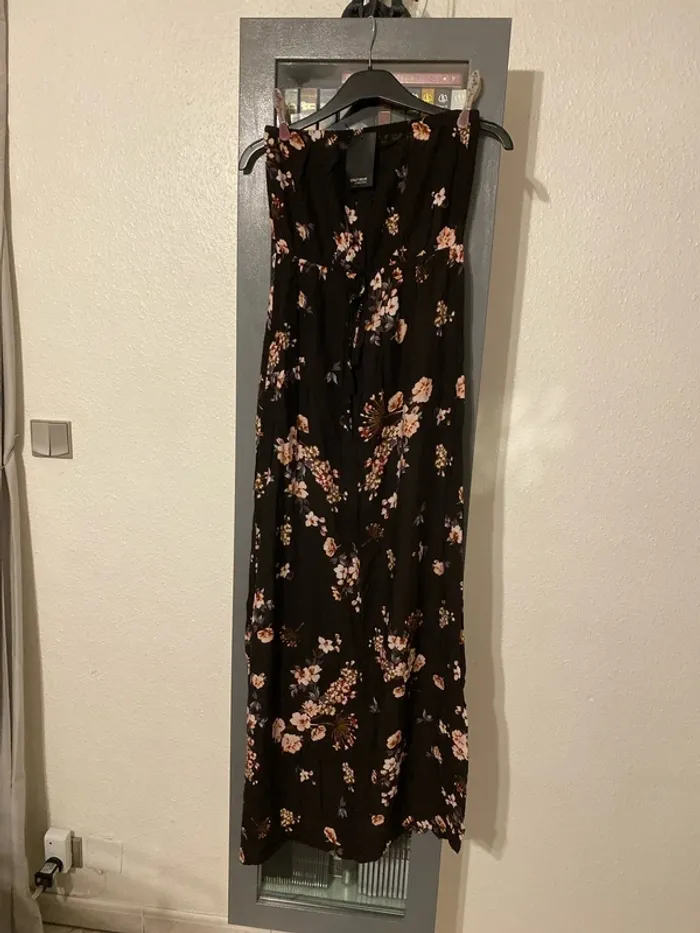 superbe robe longue bustier taille M = 38 neuve