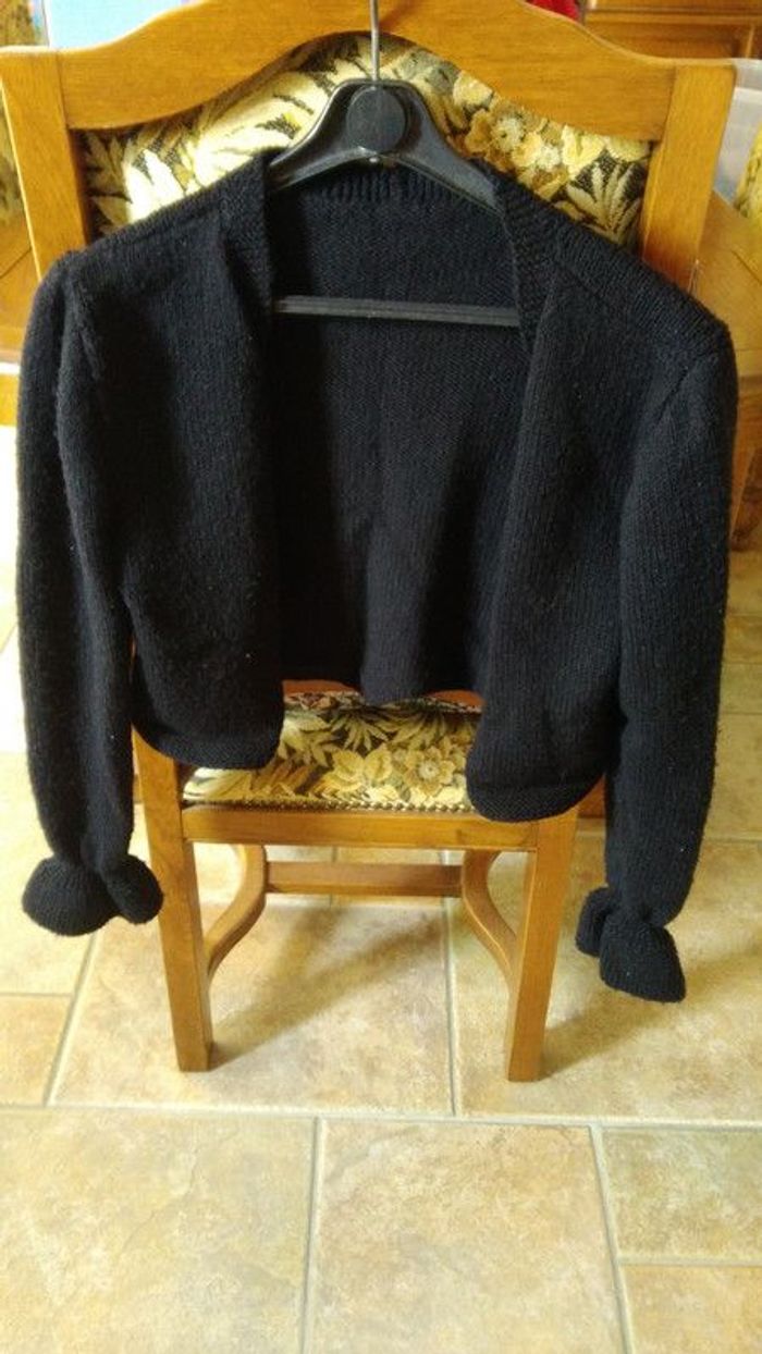 Boléro noir tricoté main