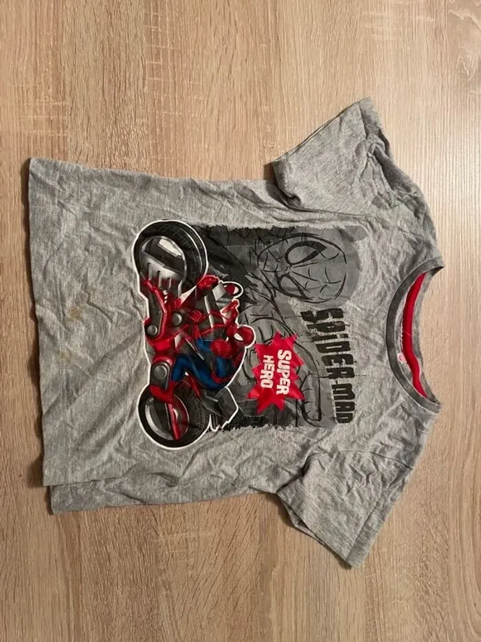 Lot de T-Shirt 5 ans - photo numéro 5