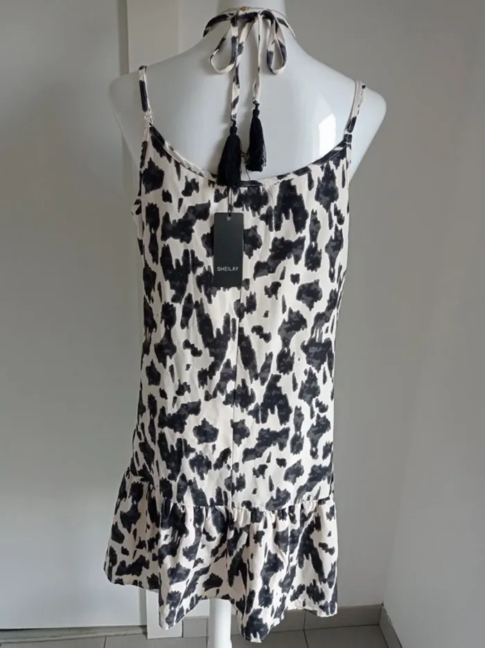 Robe trapèze d'été fines bretelles imprimé fantaisie beige et noir neuve avec étiquette T.L Sheilay - photo numéro 3