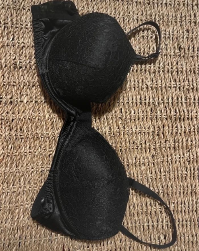 Pyjama bleu + 3 soutifs - photo numéro 11