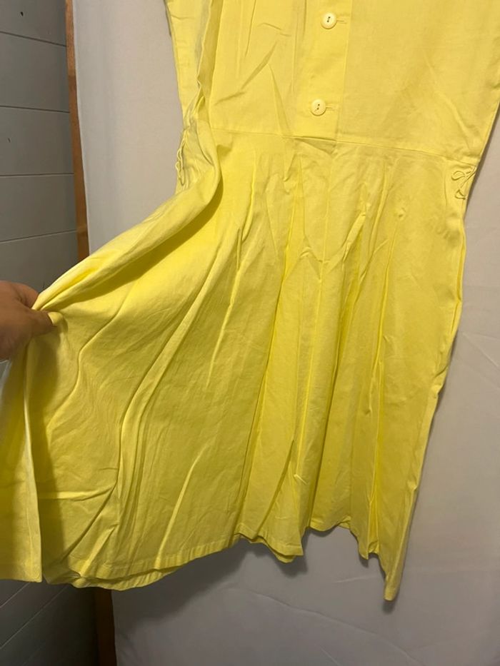 robe jaune - photo numéro 2