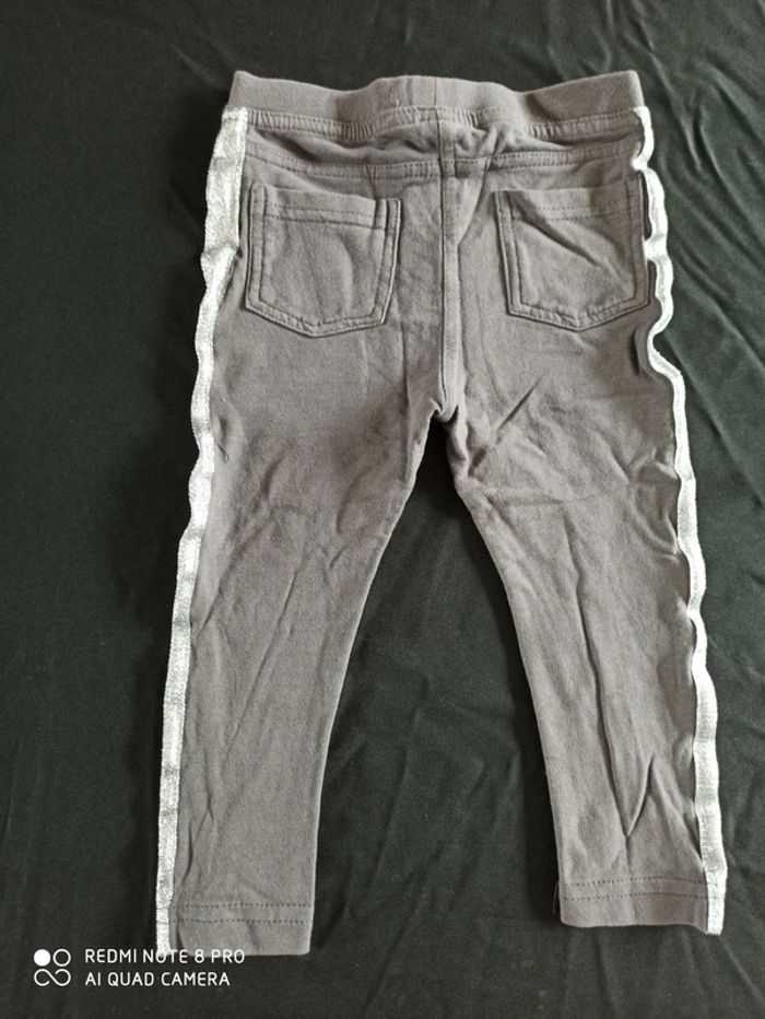 Pantalon avec liseré argentés - photo numéro 3