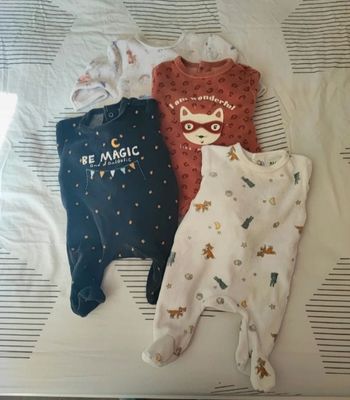 Pyjamas 1 mois