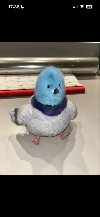 Peluche jellycat strutton pigeon