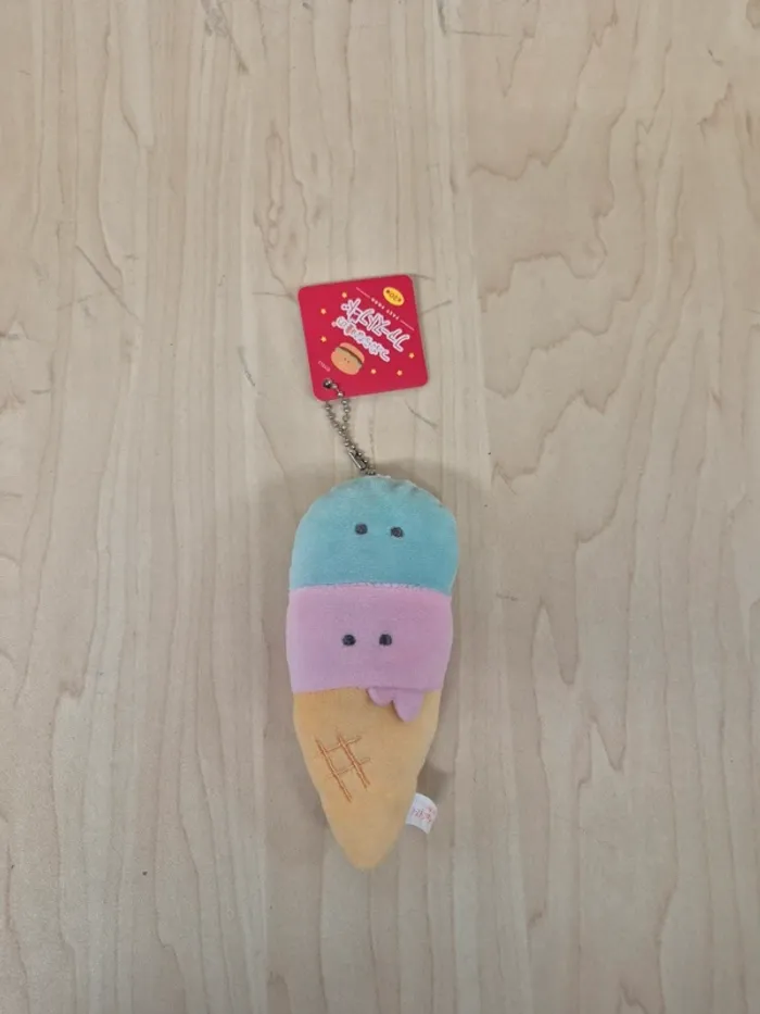 Porte-clés peluche Tsuburana Hitomi "Fast Food" : Glace 2 boules