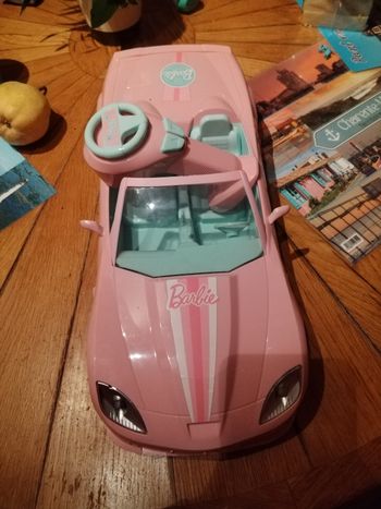 Voiture barbie telecommandee