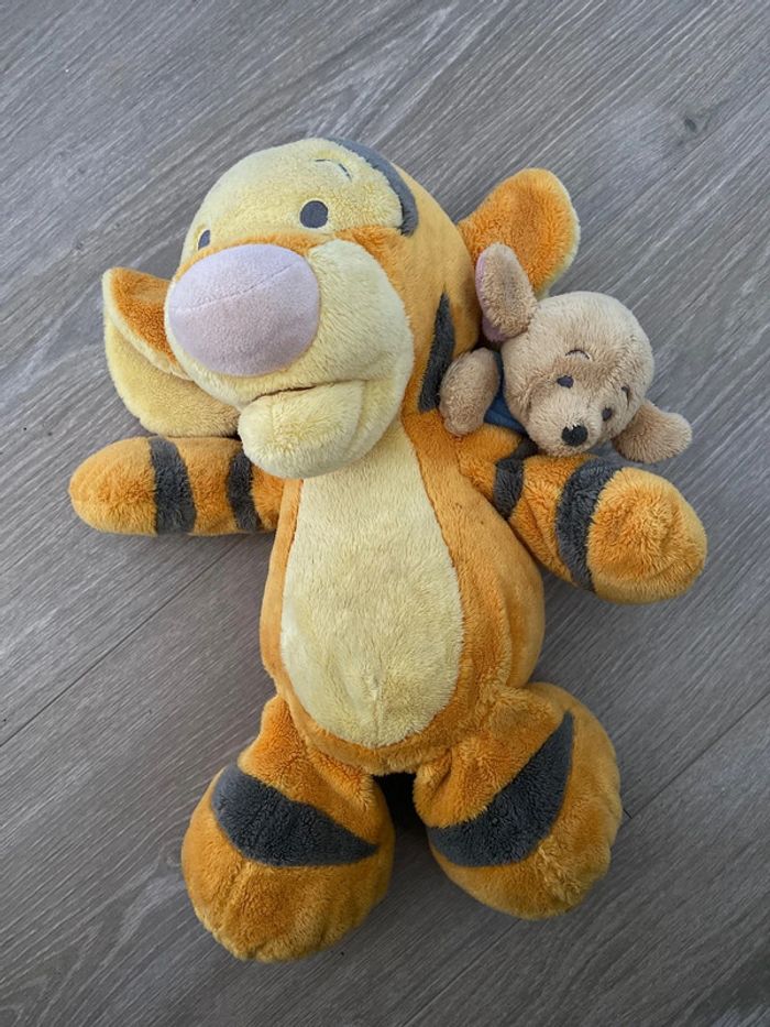Peluche tigrou Disney