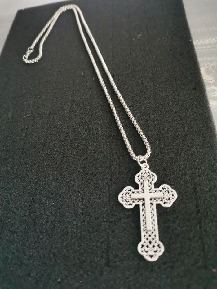 Collier et pendentif spirituel Croix chrétienne