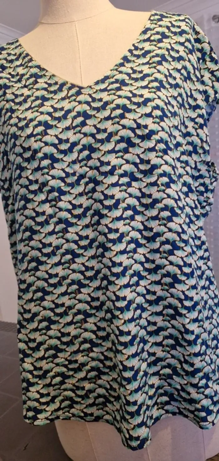 T-shirt It Hippie taille M neuf avec étiquette - photo numéro 14