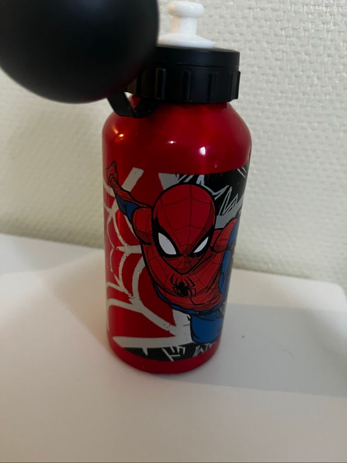 Gourde Spiderman - photo numéro 2