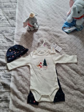 Lots bodies legging + bonnet Noël