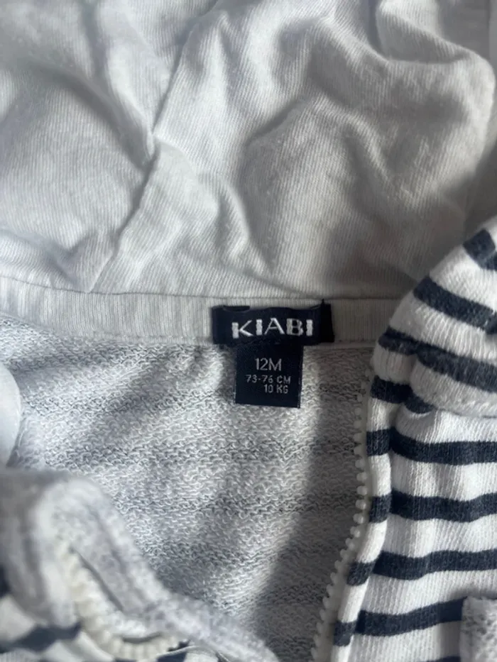 Veste marinière Kiabi 12 mois en très bon état - photo numéro 3