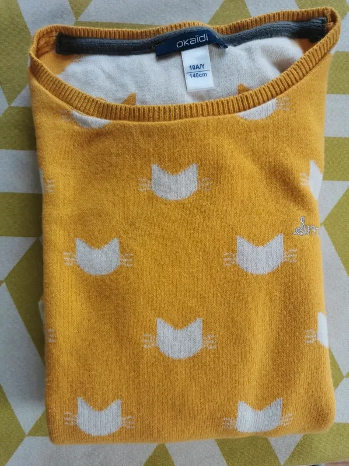 Pull avec des chats jaune blanc okaidi - photo numéro 4