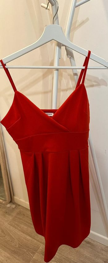 Robe rouge