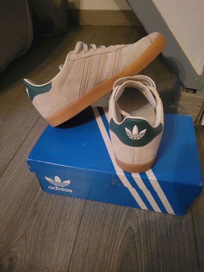 ADIDAS Gazelle T. 37 1/3 - photo numéro 2