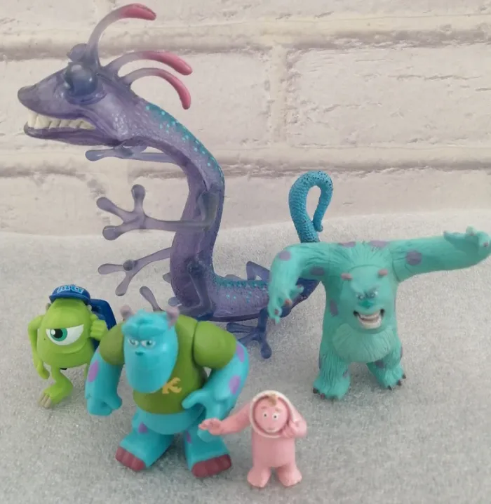 Figurines monstres et compagnie