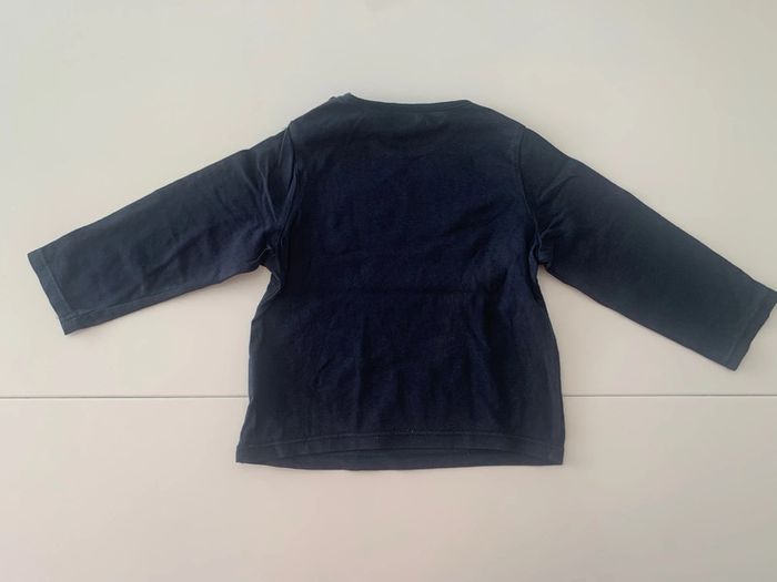 Tee shirt bleu marine taille 18 mois - photo numéro 2