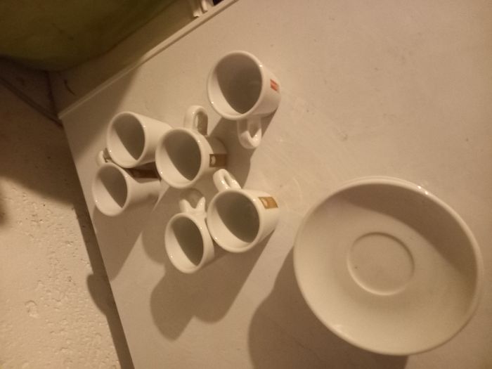 Lot de 6 tasses + sous coupes Malongo