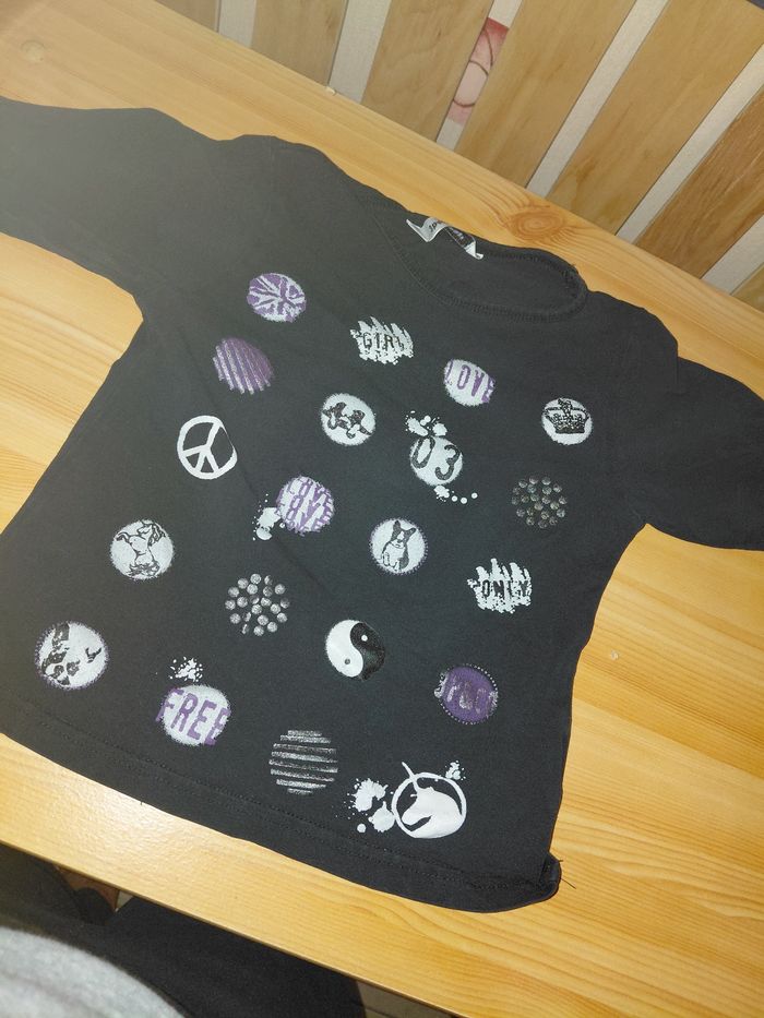 T-shirt
