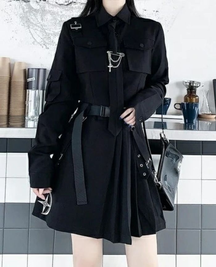 Ensemble jupe et veste noir gothique taille M NEUF (n°31) - photo numéro 2