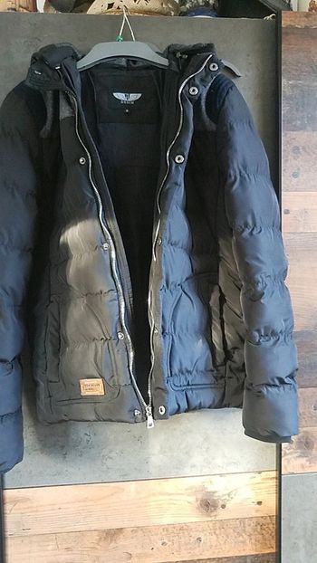 Blouson capuche amovible