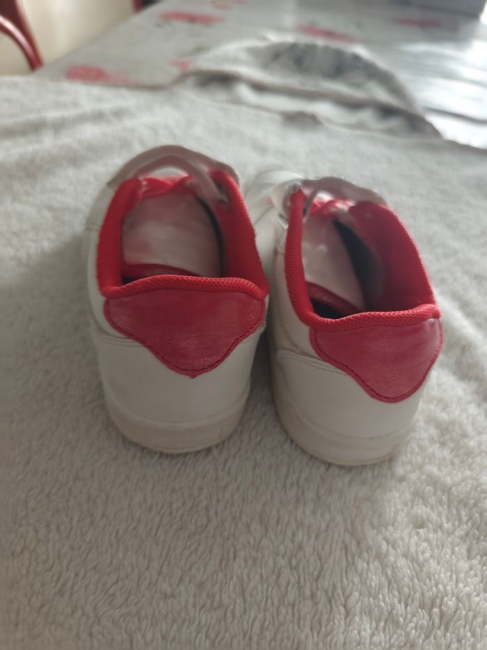 Baskets Minnie Mouse Disney blanches T29 ❤️ - photo numéro 5