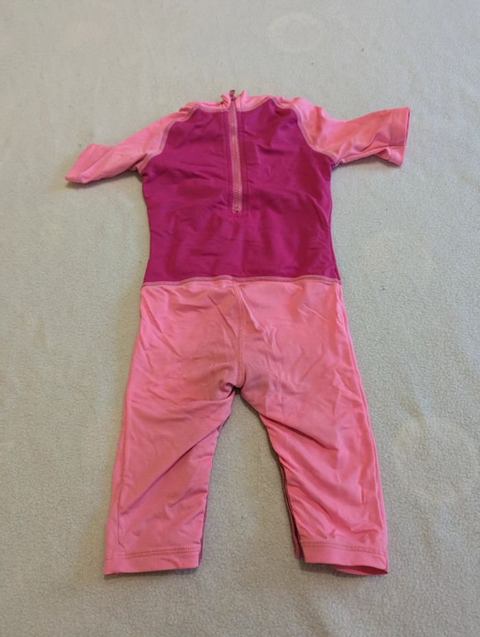 Combinaison de bain Decathlon 12 mois - photo numéro 3