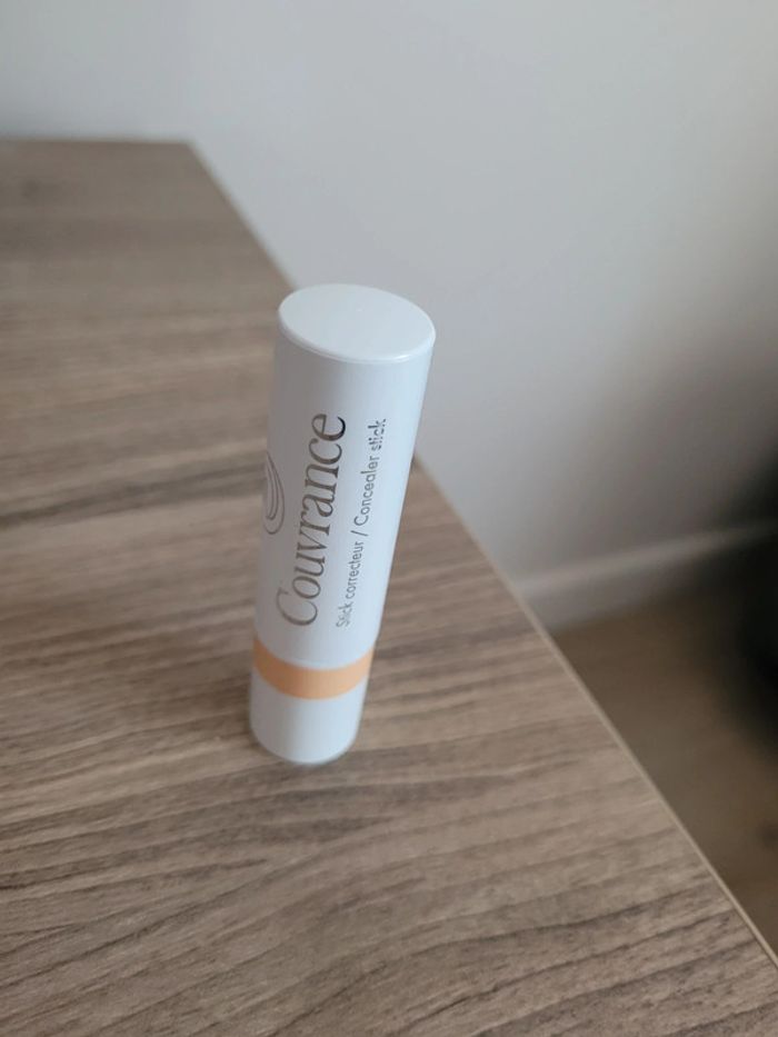 Stick correcteur Jaune Couvrance - photo numéro 2