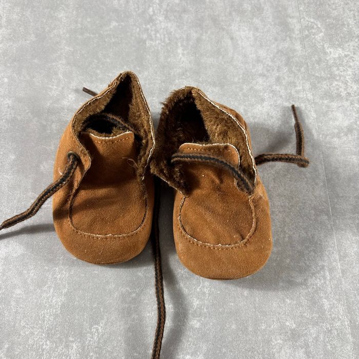 Chausson/chaussure taille 16-17