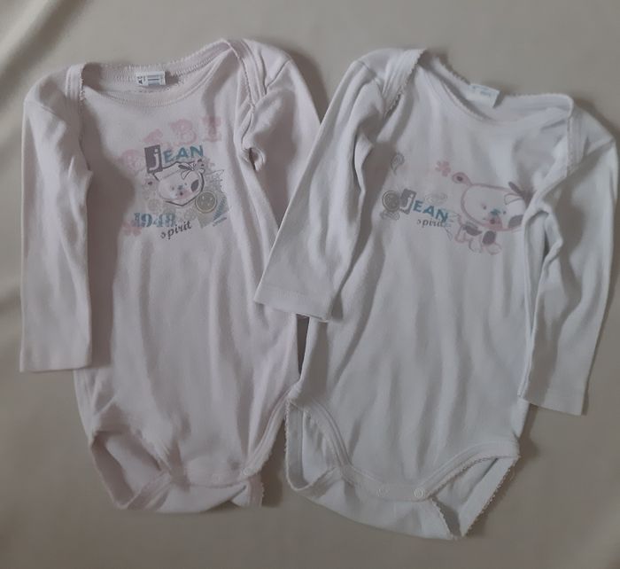 lot de 2 bodies manches longues fille - chien - bébé jean spirit - absorba - 12 mois - photo numéro 2