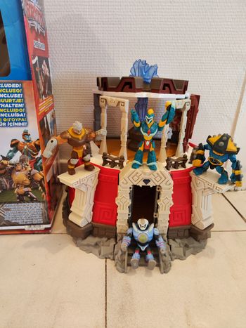 Tour des éléments Gormiti + figurines