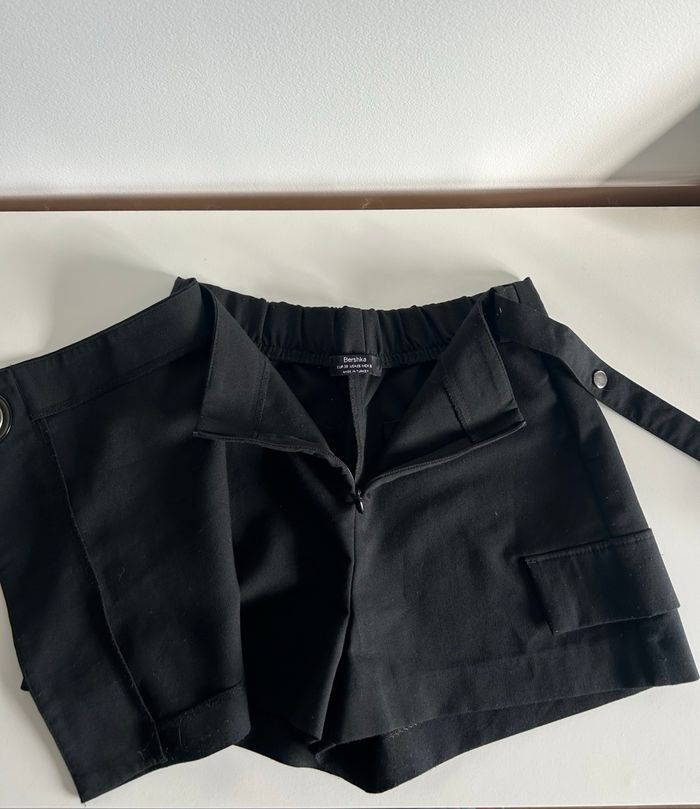 Jupe/short Bershka - photo numéro 3