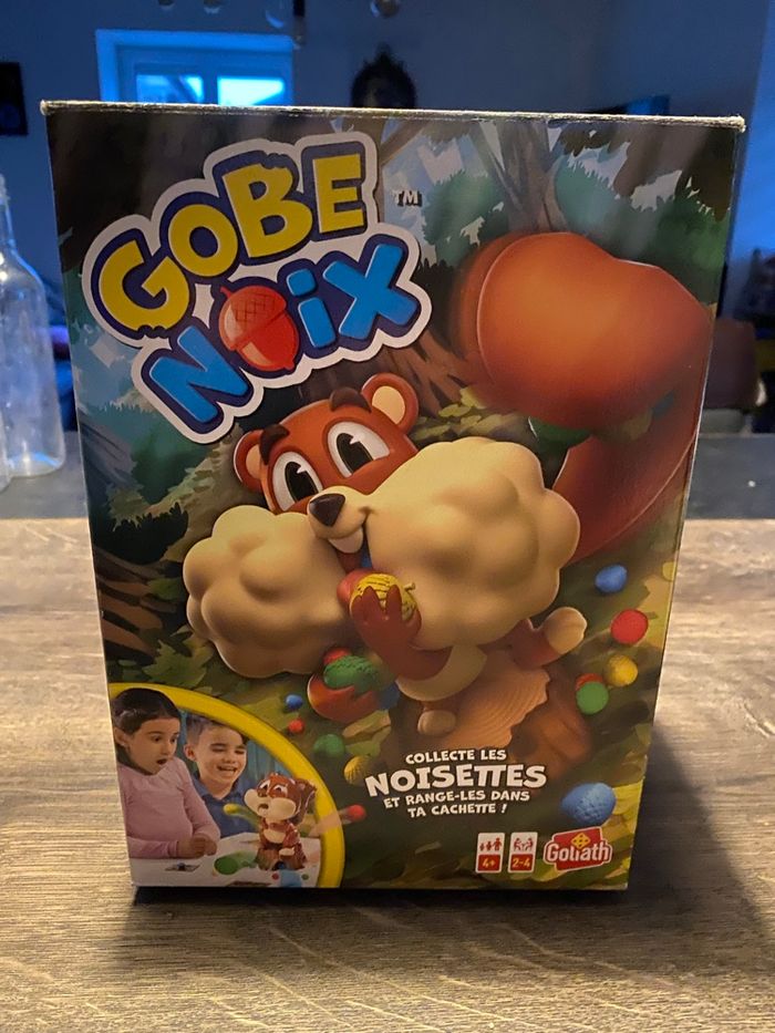 Jeu Gobe noix en très bon état