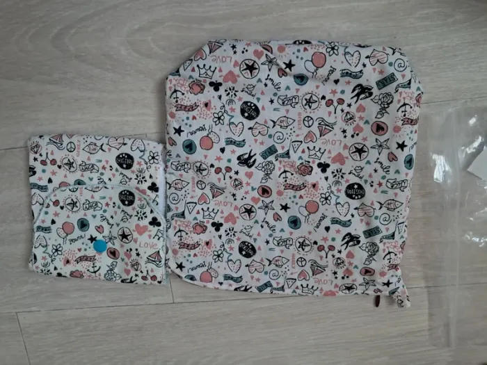 Trousse de toilettes  rouge love